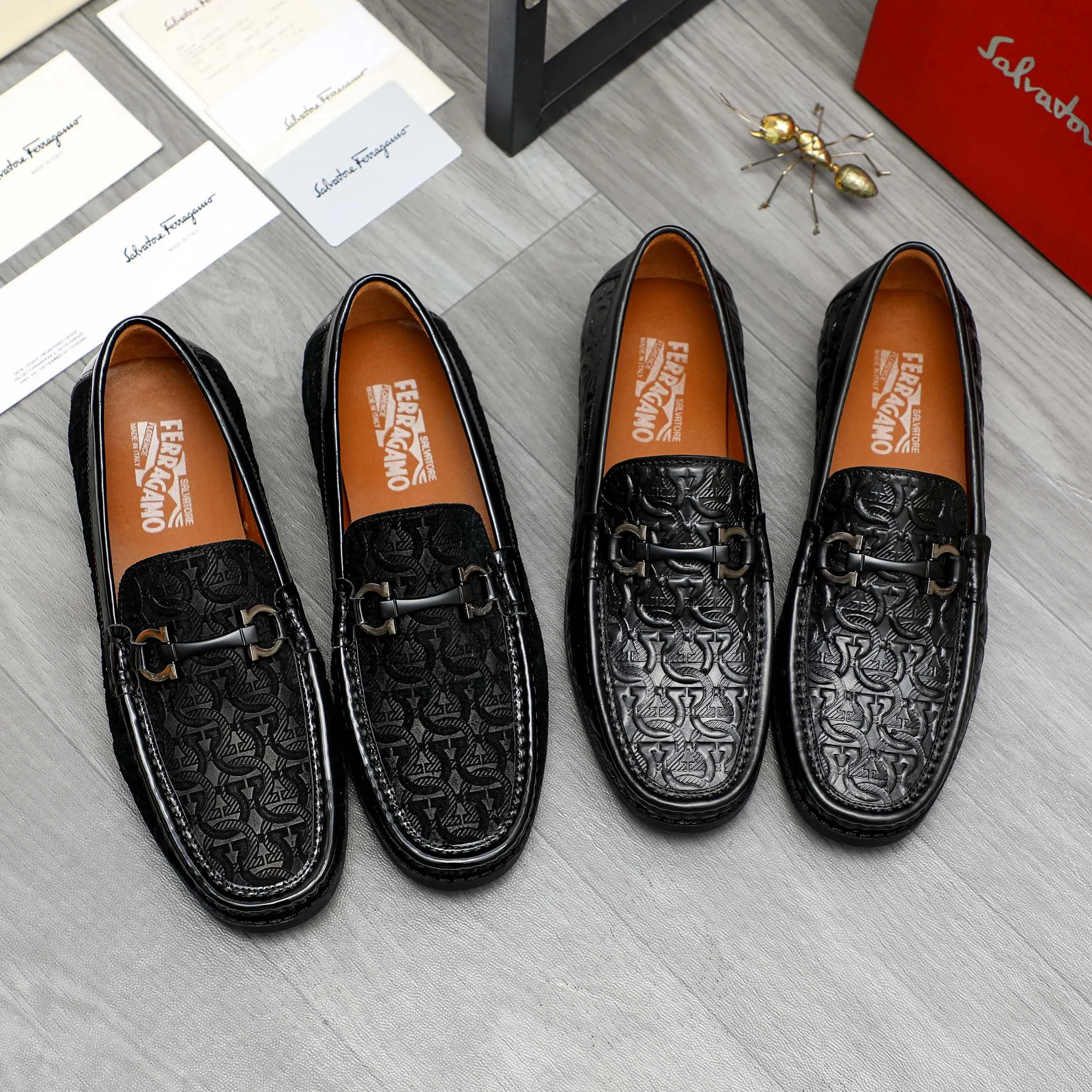 Men's shoes 💰400 Product trademark: Ferragamo "Ferragamo" business casual slip-on shoes Regular size: 38-45 (45. Customized, non-returnable) Product materials: Selected frosted cowhide embossed upper, cowhide lining, rubber outsole